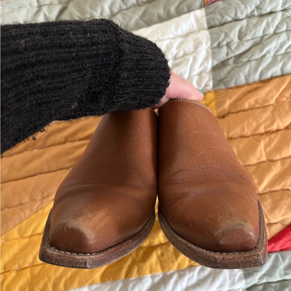 Cobra Rock Leather Mules for Women - Picture 6 of 10